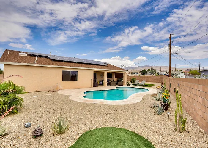 4 Mi To Access: W/ & Mtn Views! *